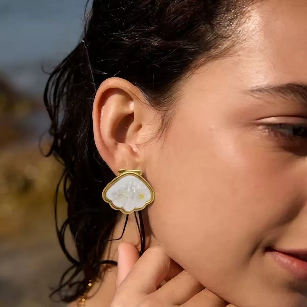 Coastal White Shell Jewelry Set