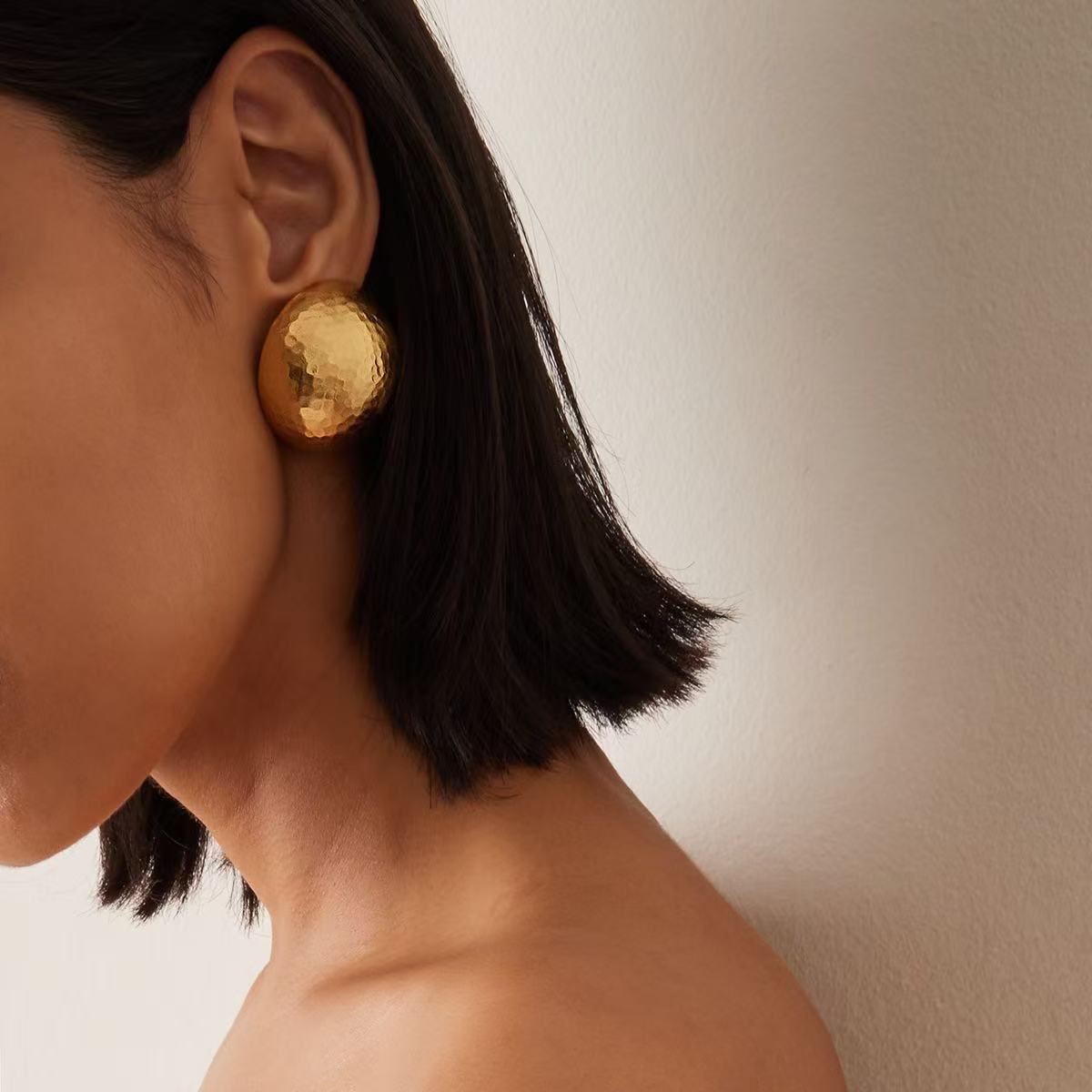 Chunky Curved Gold Jewelry Set