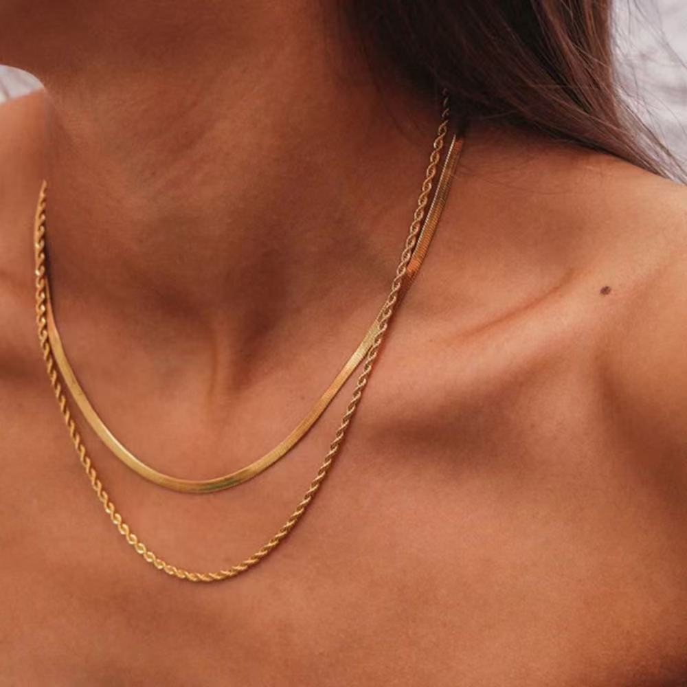 Chunky Curved Gold Jewelry Set