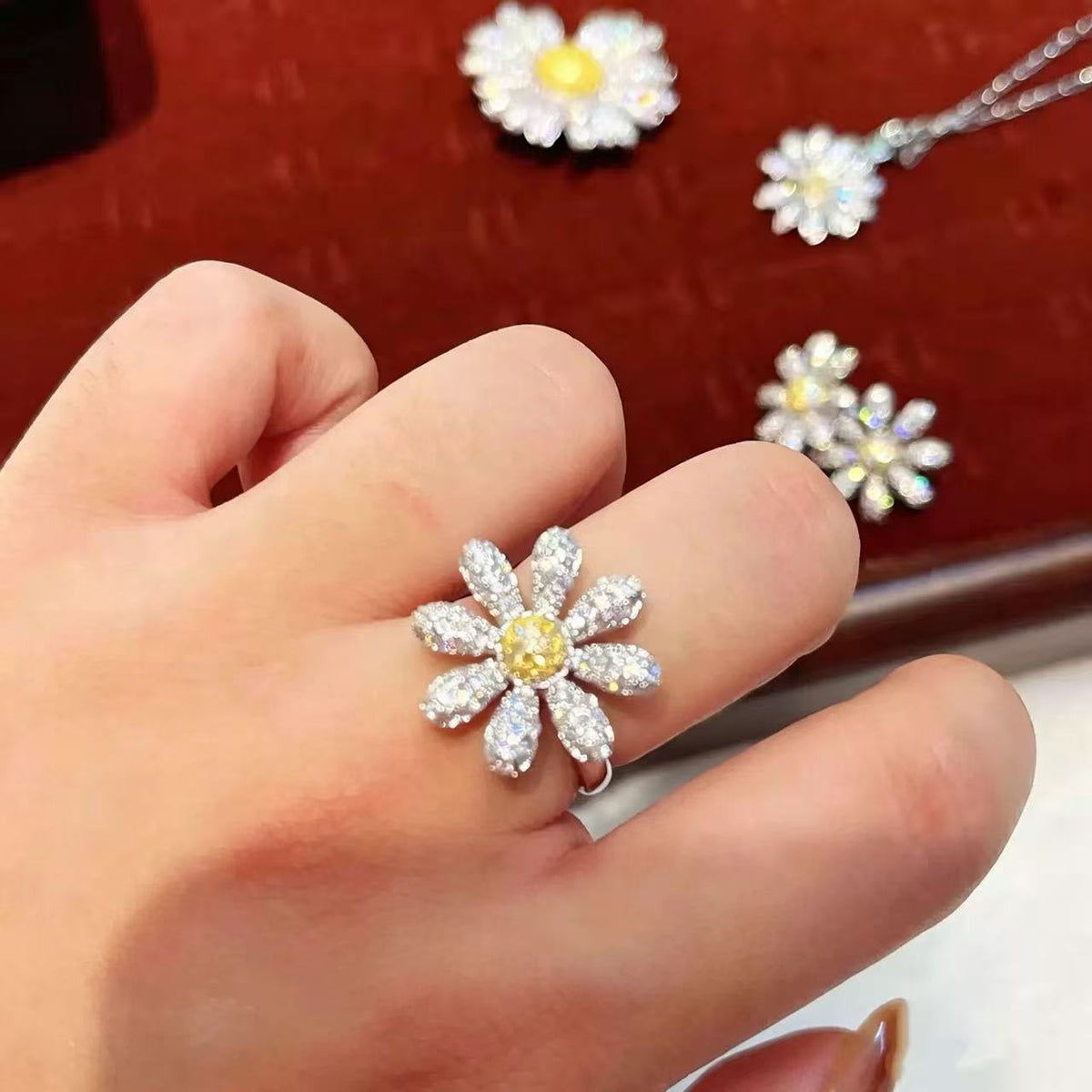 Daisy Luxury Full Paved Jewelry Set