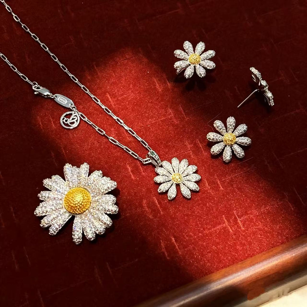 Daisy Luxury Full Paved Jewelry Set